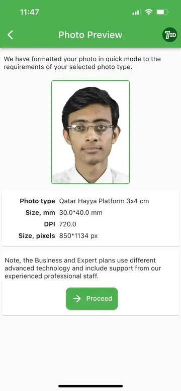 7ID App: Qatar Visa Photo Example